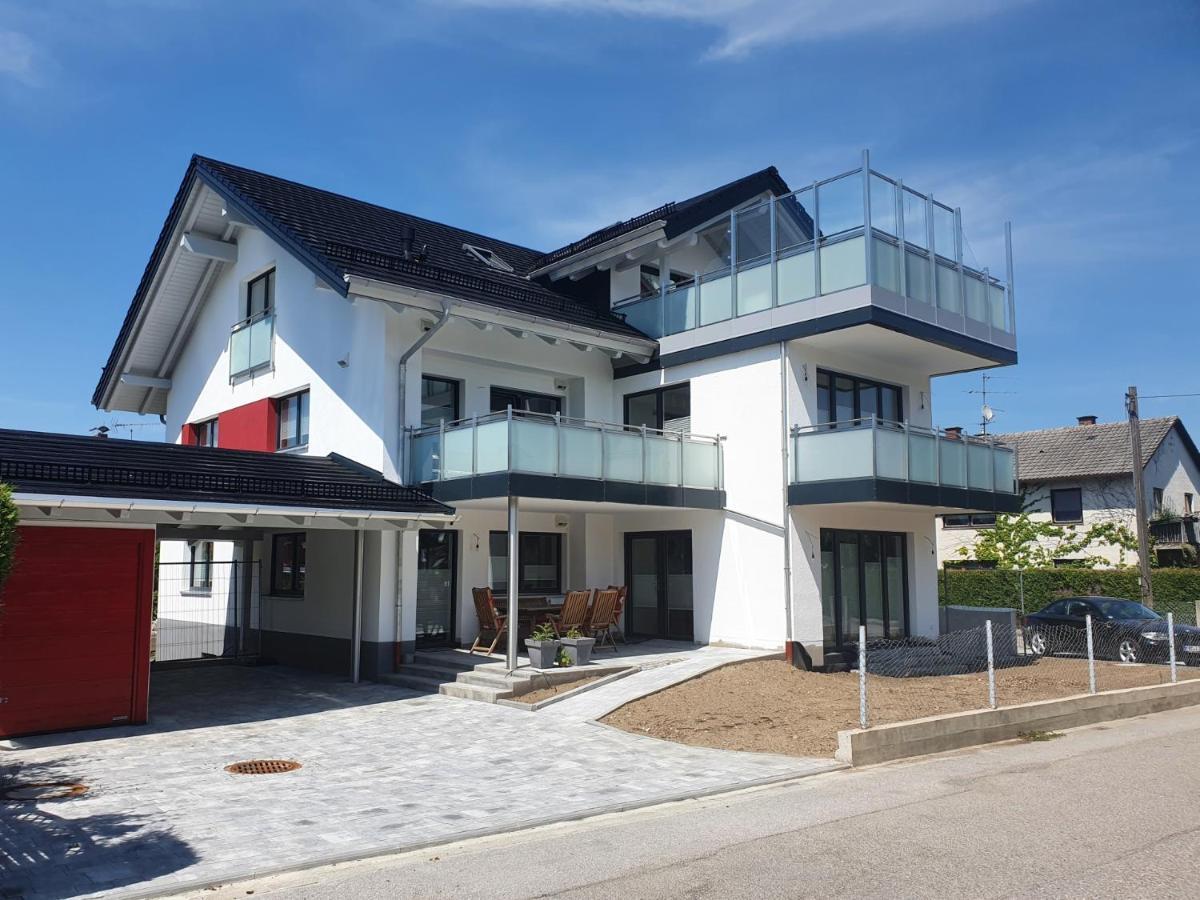 Top-Moderne Und Geraeumige Ferienwohnung Assling Buitenkant foto